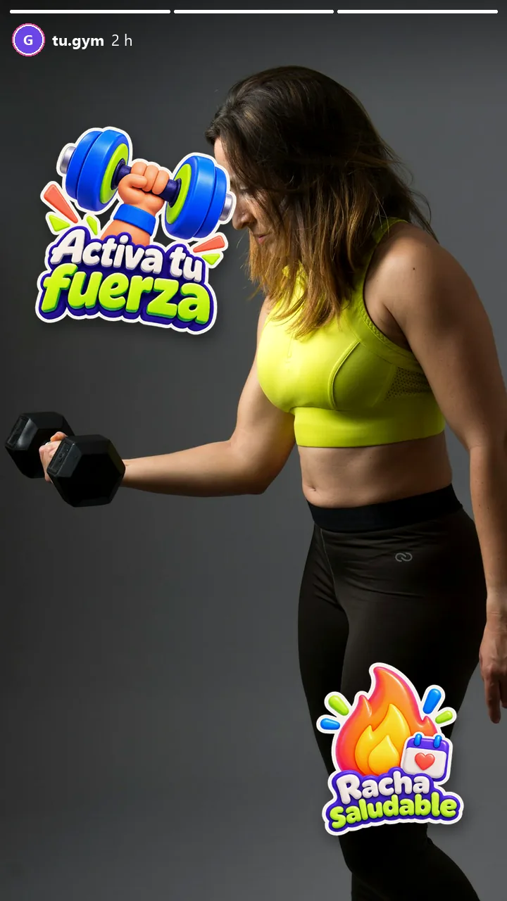Historia de una mujer entrenando con los stickers Activa tu fuerza y Racha saludable